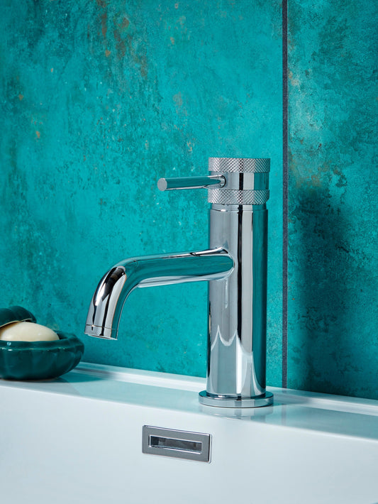 Vares-A Knurled Diamond Cut Bathroom Mono Taps - Chrome